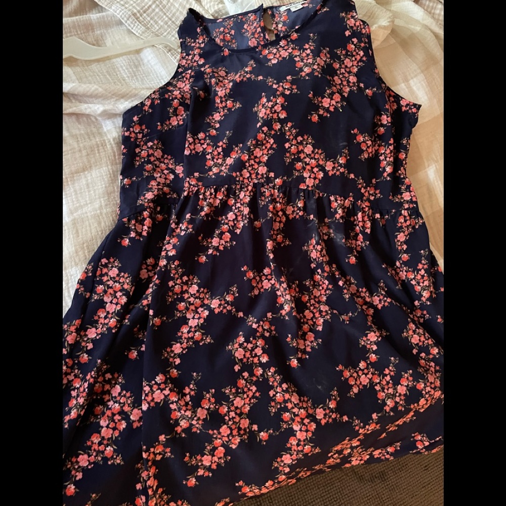 Lightweight flowy dress